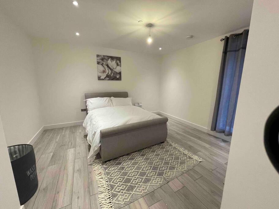 Stylish And Cosy 2 Bedroom Flat In Croydon Eksteriør bilde