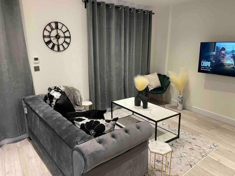 Stylish And Cosy 2 Bedroom Flat In Croydon Eksteriør bilde