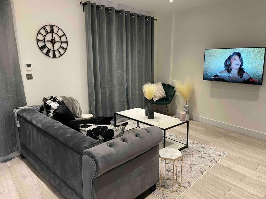 Stylish And Cosy 2 Bedroom Flat In Croydon Eksteriør bilde
