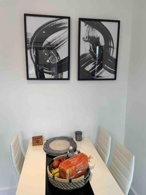 Stylish And Cosy 2 Bedroom Flat In Croydon Eksteriør bilde