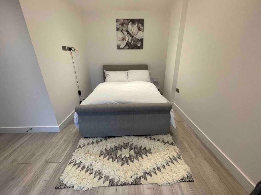 Stylish And Cosy 2 Bedroom Flat In Croydon Eksteriør bilde